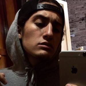 Meet your Posher, Diego